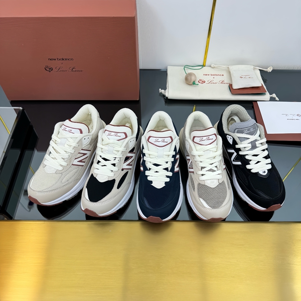 スーパーコピーブランド靴素材ディテール